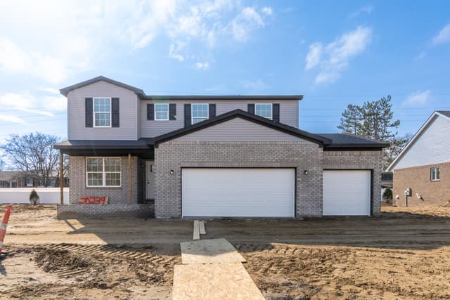 20215 Sunset Avenue, Livonia, MI 48152