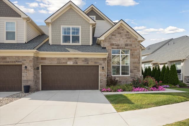 3250 Brackley Drive, Ann Arbor, MI 48105