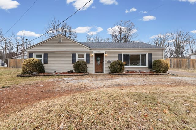 29550 Bretton, Livonia, MI 48152