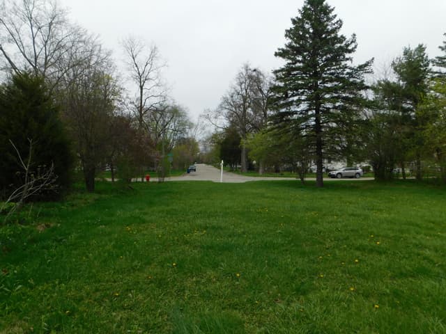 2900 Sharon Drive, Ann Arbor, MI 48108