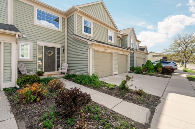 584 Liberty Pointe Drive, Ann Arbor, MI 48103