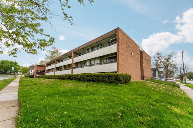 207 Ballard Street 106, Ypsilanti, MI 48197
