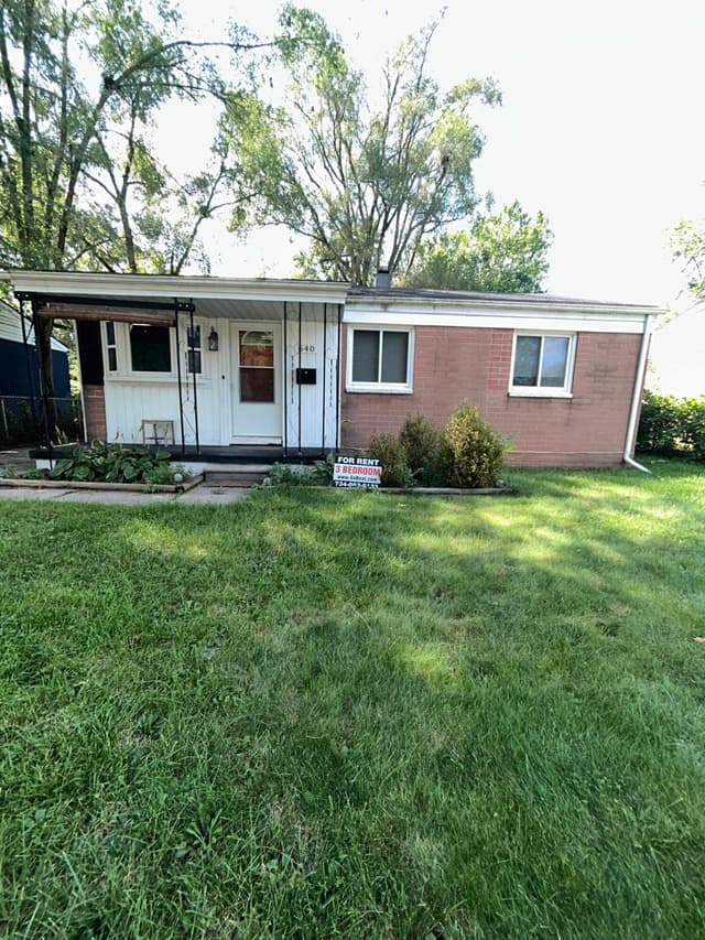 640 Calder Street, Ypsilanti, MI 48198