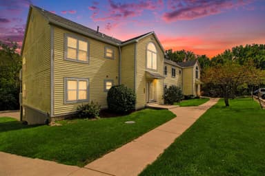 2241 S Huron Parkway 1, Ann Arbor, MI 48104 — photo 3