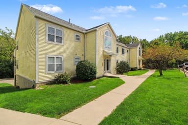2241 S Huron Parkway 1, Ann Arbor, MI 48104 — photo 2