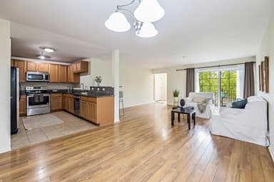 120 W Oakbrook Drive, Ann Arbor, MI 48103 — photo 2