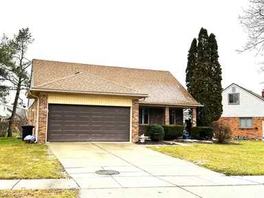 2210 Woodmont Drive W, Canton, MI 48188 — photo 2