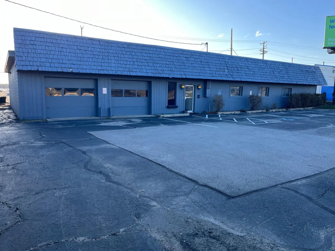 59 Ecorse Road, Ypsilanti, MI 48198