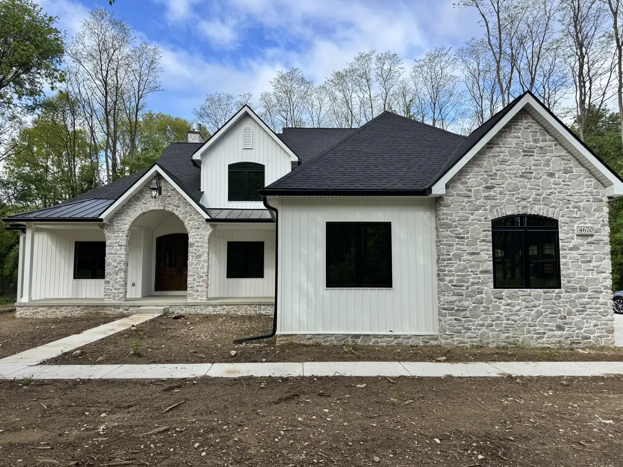 9935 White Tail Drive, Saline, MI 48176