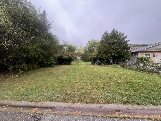 2418 Draper Avenue, Ypsilanti, MI 48197