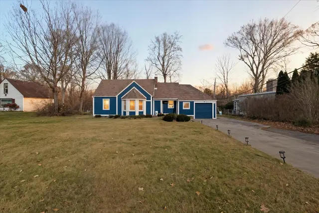 28140 Terrence Street, Livonia, MI 48154