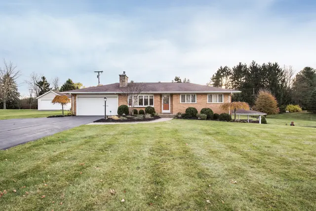 6839 Dexter Ann Arbor Road, Dexter, MI 48130