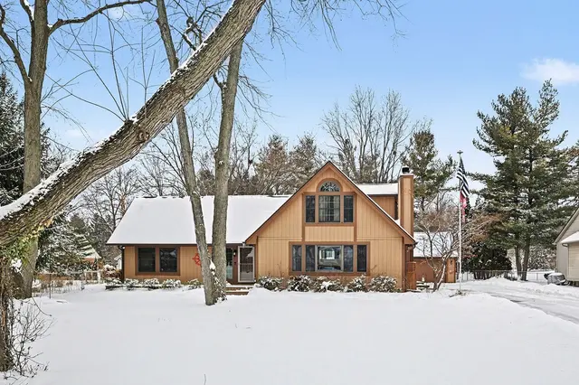 20095 Shadyside Street, Livonia, MI 48152