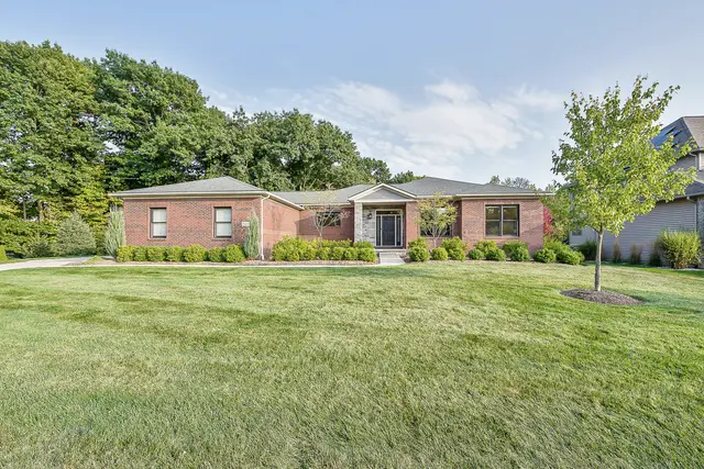 1411 Whispering Maples Drive N, Ann Arbor, MI 48108