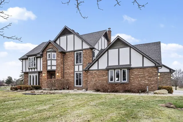5449 Countryside Drive, Saline, MI 48176