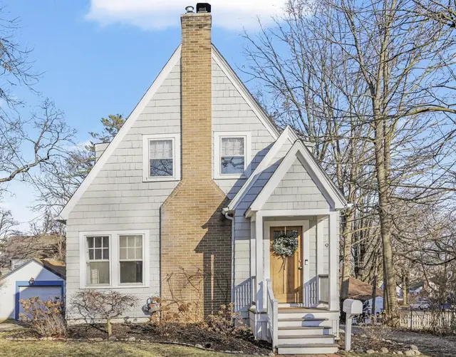 919 5th Street, Ann Arbor, MI 48103