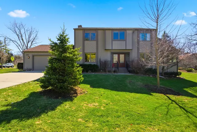 3795 Waldenwood Drive, Ann Arbor, MI 48105