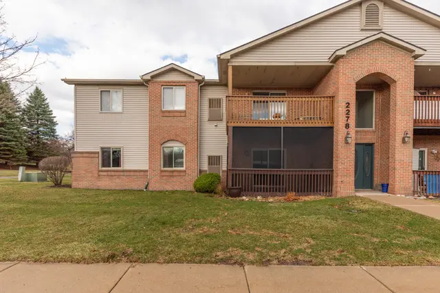 2278 Touchdown Court 1, Ypsilanti, MI 48197