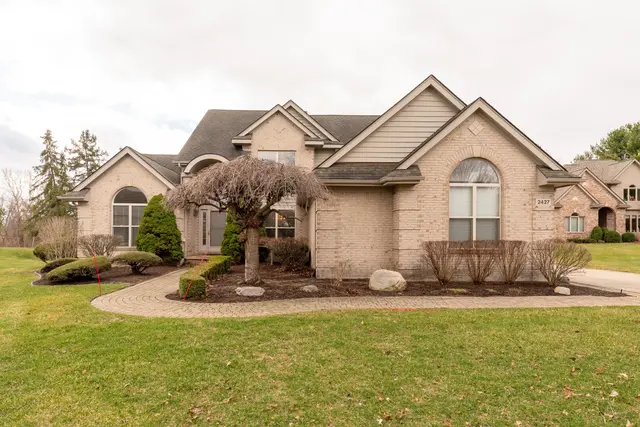 2427 Moors Court, Ann Arbor, MI 48108