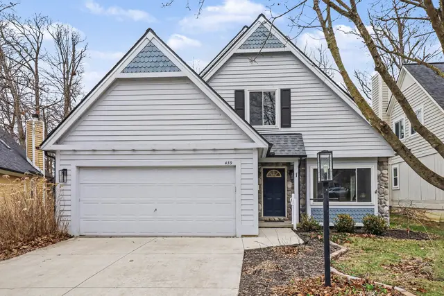 439 Sommerset Court, Ann Arbor, MI 48103
