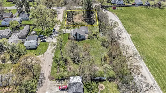 01 Hillcrest Drive, Whitmore Lake, MI 48189