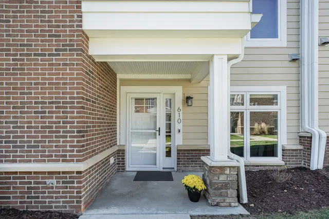 630 Boardwalk Lane, Dexter, MI 48130