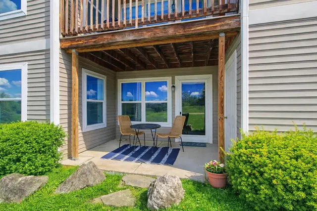 1295 Millbrook Trail, Ann Arbor, MI 48108