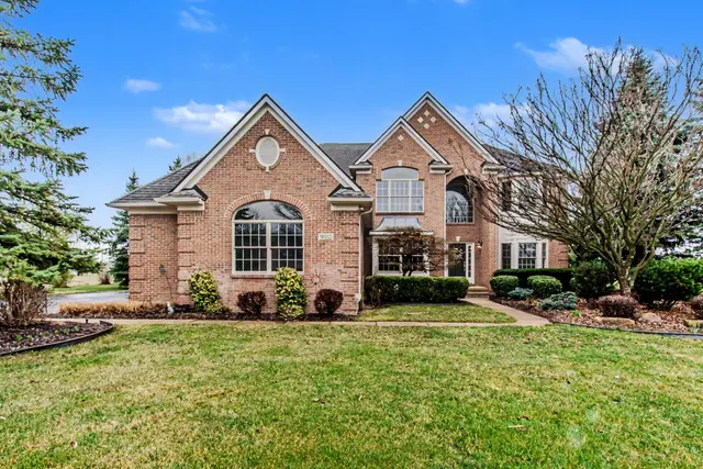 9032 Carter Drive, Saline, MI 48176