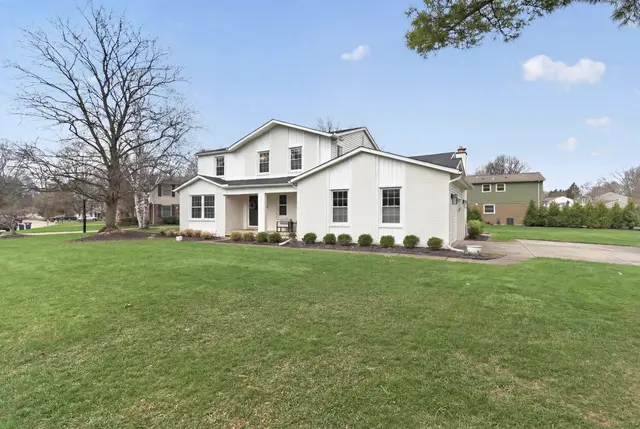 15895 Hickory Ridge Drive, Northville, MI 48168