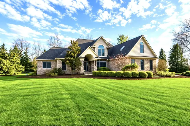 7179 Brass Creek Drive, Dexter, MI 48130