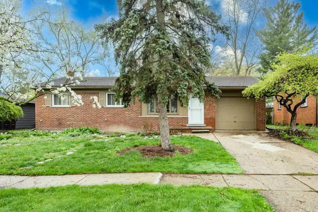 827 N Mansfield Street, Ypsilanti, MI 48197