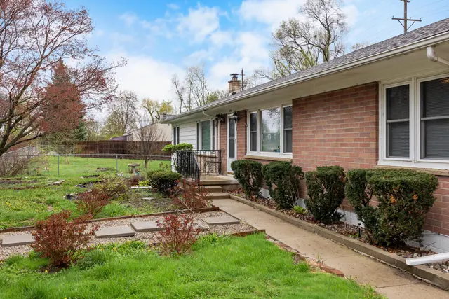 4918 Ainsley Avenue, Ann Arbor, MI 48108
