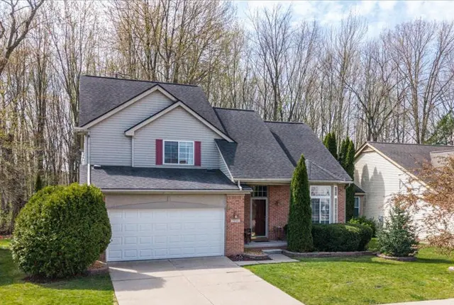 7956 Thornhill Drive, Ypsilanti, MI 48197