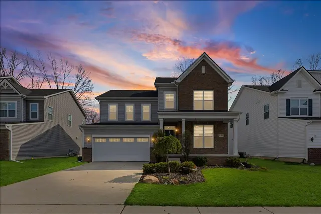 6253 S Trailwoods Drive, Ann Arbor, MI 48103