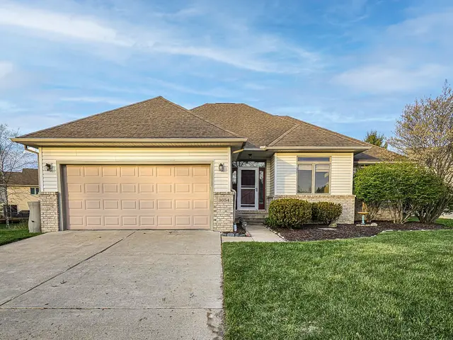 3654 Carrington Drive, Dexter, MI 48130