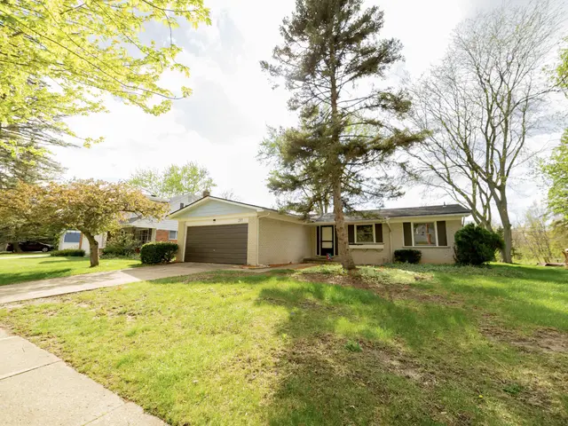 2317 Georgetown Boulevard, Ann Arbor, MI 48105