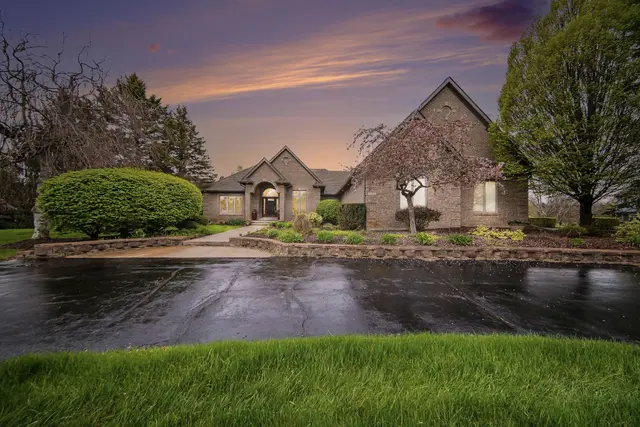 1835 Brookview Drive, Saline, MI 48176
