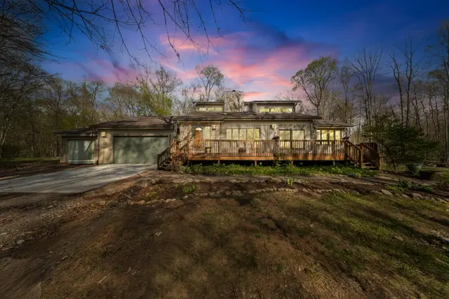 963 Peaceful Court, Brighton, MI 48114