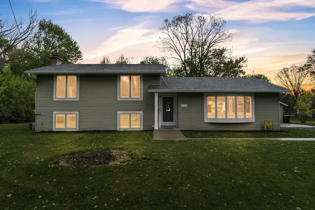 1675 S Sheldon Road, Canton, MI 48188