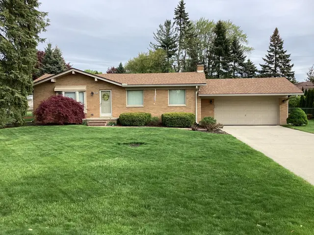 37830 Margareta Drive, Livonia, MI 48152