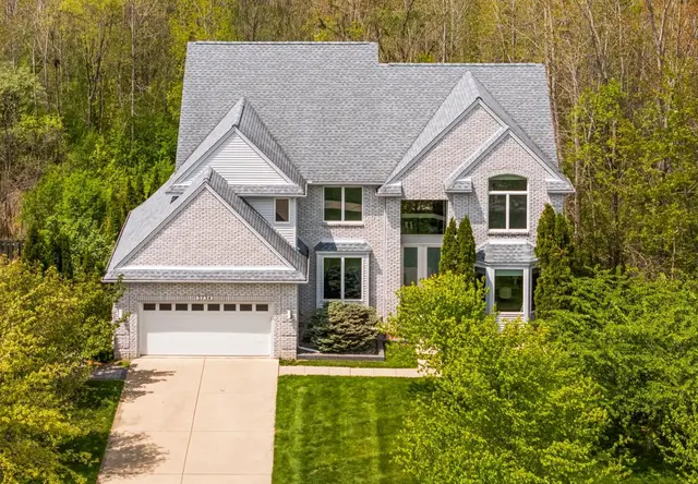 3734 Arcadia Drive, Ann Arbor, MI 48108