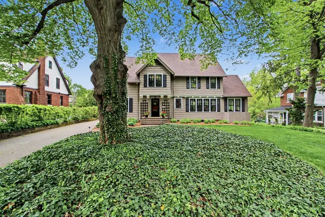 2105 Devonshire Road, Ann Arbor, MI 48104