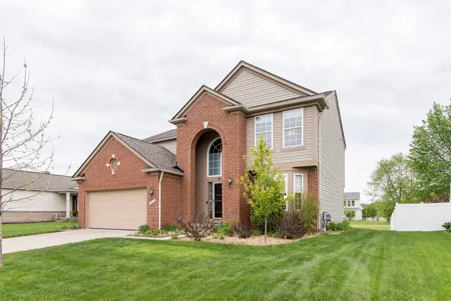 7460 Dover Drive, Ypsilanti, MI 48197