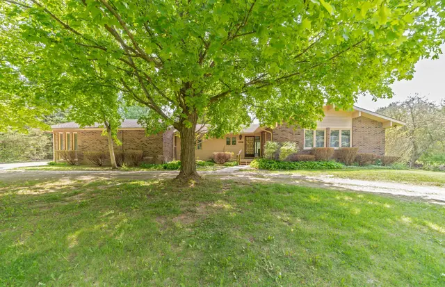 12528 Will Mill Drive, Milford, MI 48380