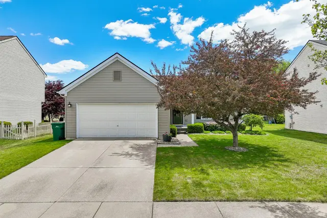 7353 Maplelawn Drive, Ypsilanti, MI 48197