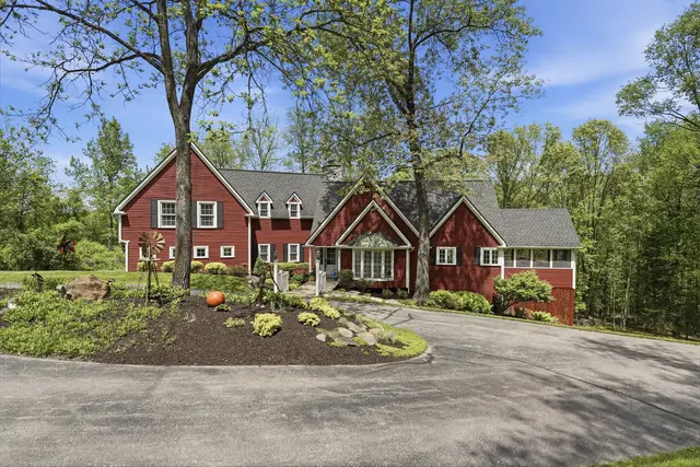 3372 Timberwood Lane, Ann Arbor, MI 48103
