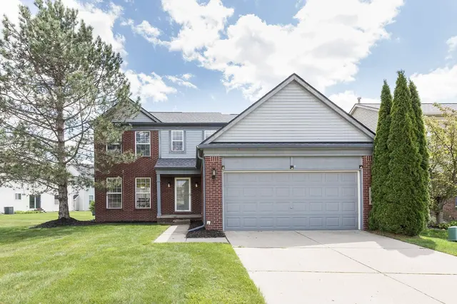 8876 Tamarack Lane, Ypsilanti, MI 48197