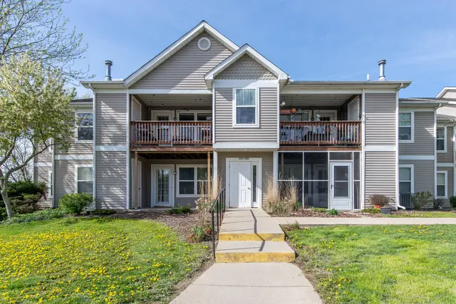 1287 Millbrook Trail, Ann Arbor, MI 48108