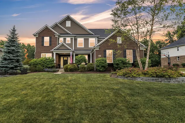 8377 Lindsey Lane, Canton, MI 48187