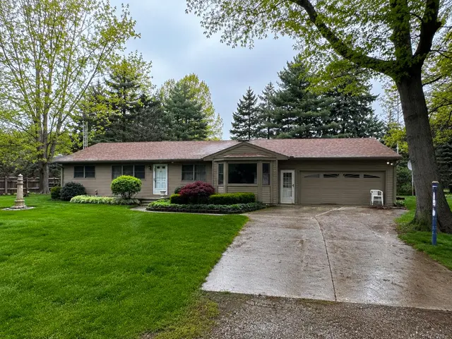 13745 Ohio Drive, Monroe, MI 48161